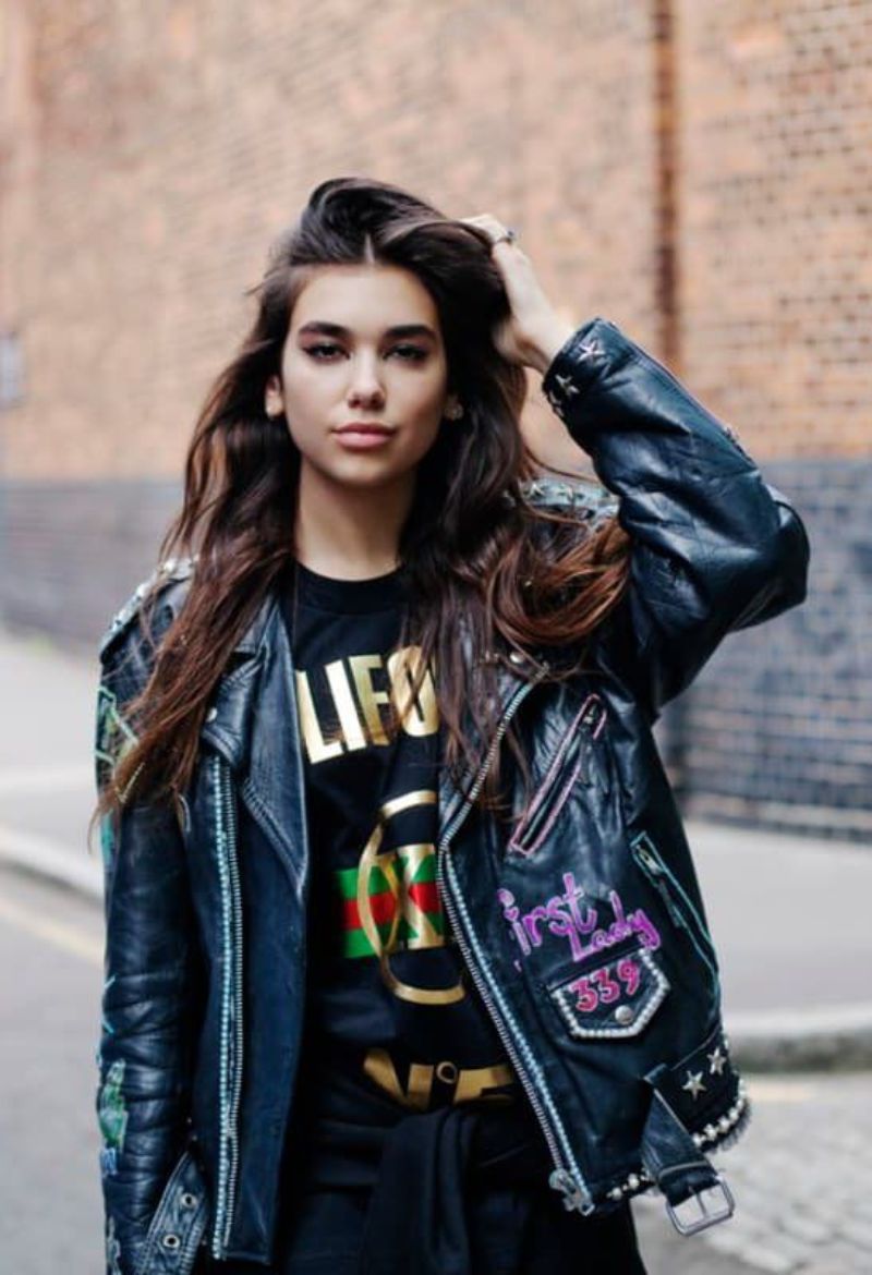 Dua Lipa Y Los Looks Que Ha Puesto De Moda En La Ciudad 2024